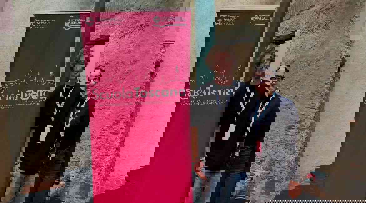 Cartellone Scuola Toscana Giulia Calisti e Nicolò Iannizzi