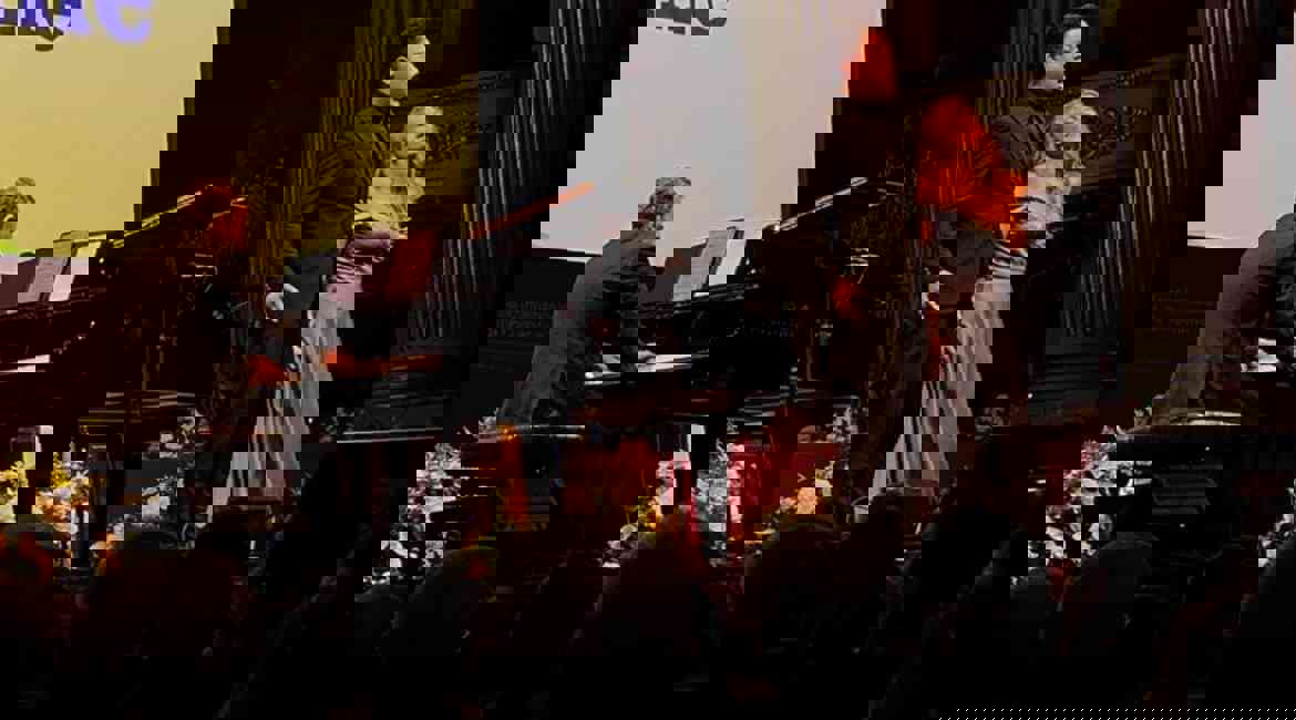 Cantanti Lirici Durante L'evento Di Federcasse Alla Scala Di Milano