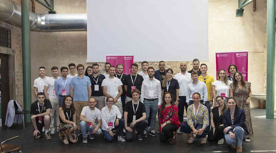 Gruppo Dei Partecipanti Alla Scuola Toscana